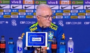 足球投注活动-巴媒：惨败阿根廷后巴西更衣室非常沮丧，多里瓦尔陷入帅位危机