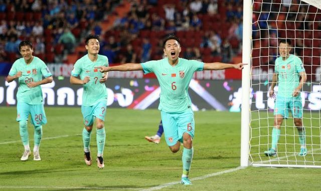 注册优惠-扬科维奇“新手光环”发威 国足首战开门红没犯大错