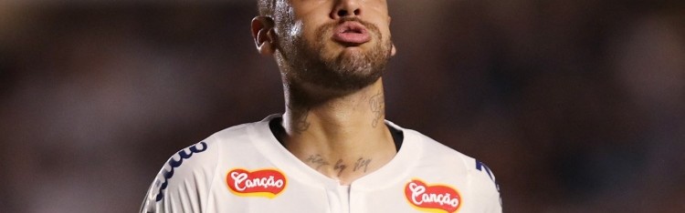 内马尔因大腿水肿无缘巴西队最终名单，伤病问题持续困扰