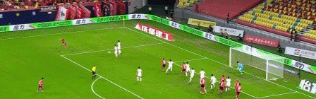 足球投注活动-中超半场：韦世豪任意球闪击后伤退，蓉城暂1-0长春亚泰