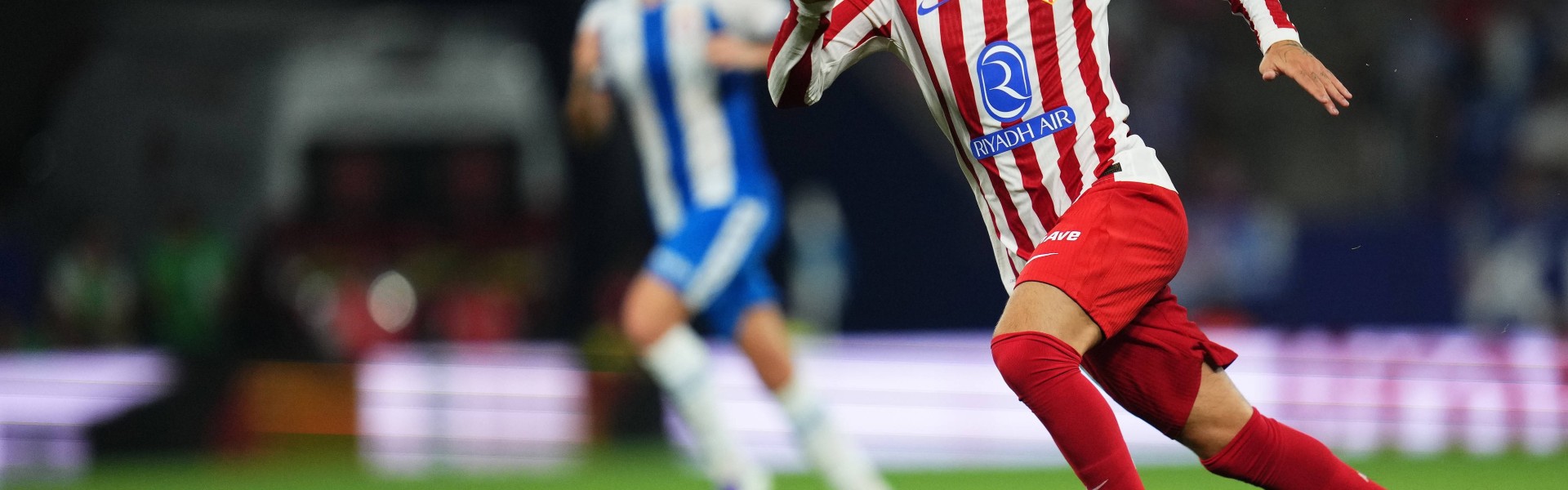 马德里竞技官方通报：巴埃纳急性阑尾炎手术顺利完成，正留院观察康复中