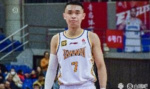 凉透了！射手原帅三分7中0一分未得 正负值-7