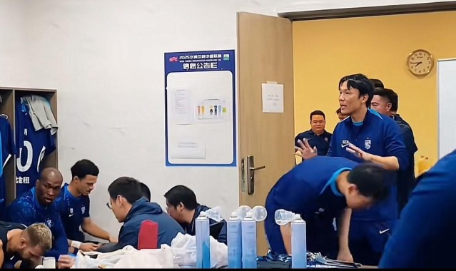 媒体人：三镇今年保级没问题，但未来如何求得大发展是个问题