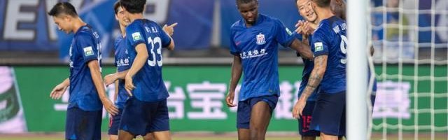 五大联赛-【亚冠】路易斯头球马莱莱双响 申花4比1逆转浦项