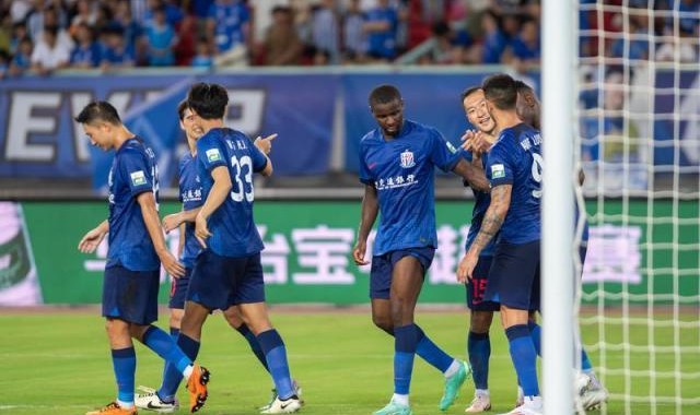 五大联赛-【亚冠】路易斯头球马莱莱双响 申花4比1逆转浦项